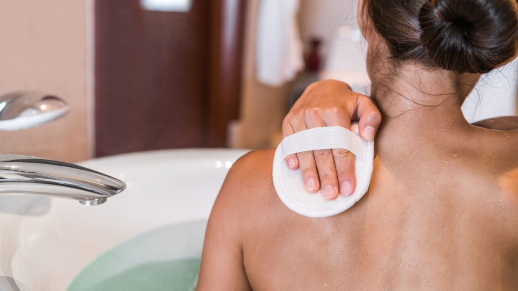 how to remove fake tan